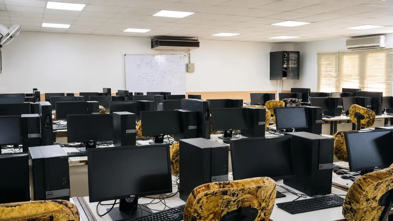 Software Engineering computer laboratory